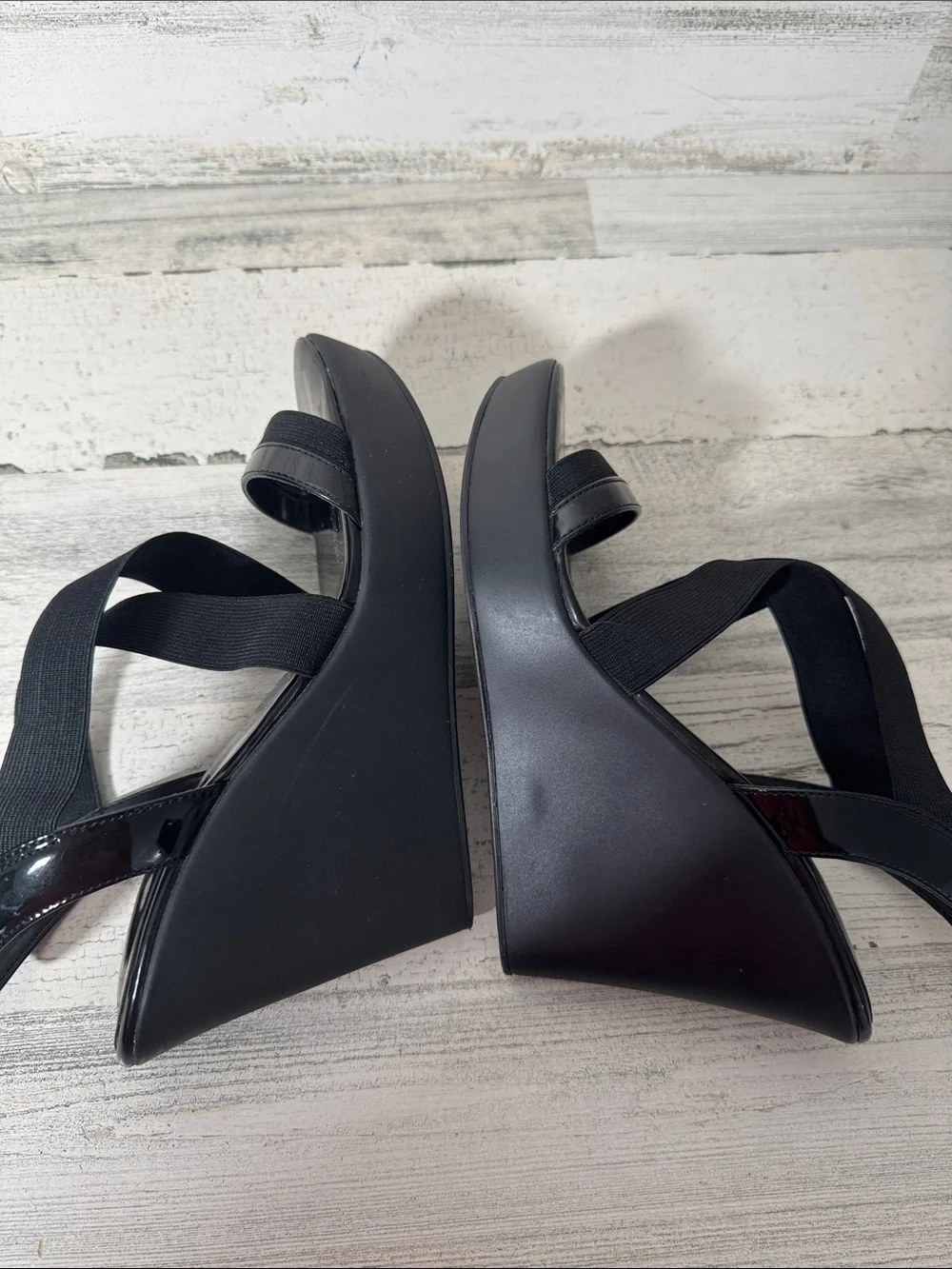 CHARLES DAVID Ferry Black 4”‎ Platform Stretch Elastic Strappy High Heel Sandals